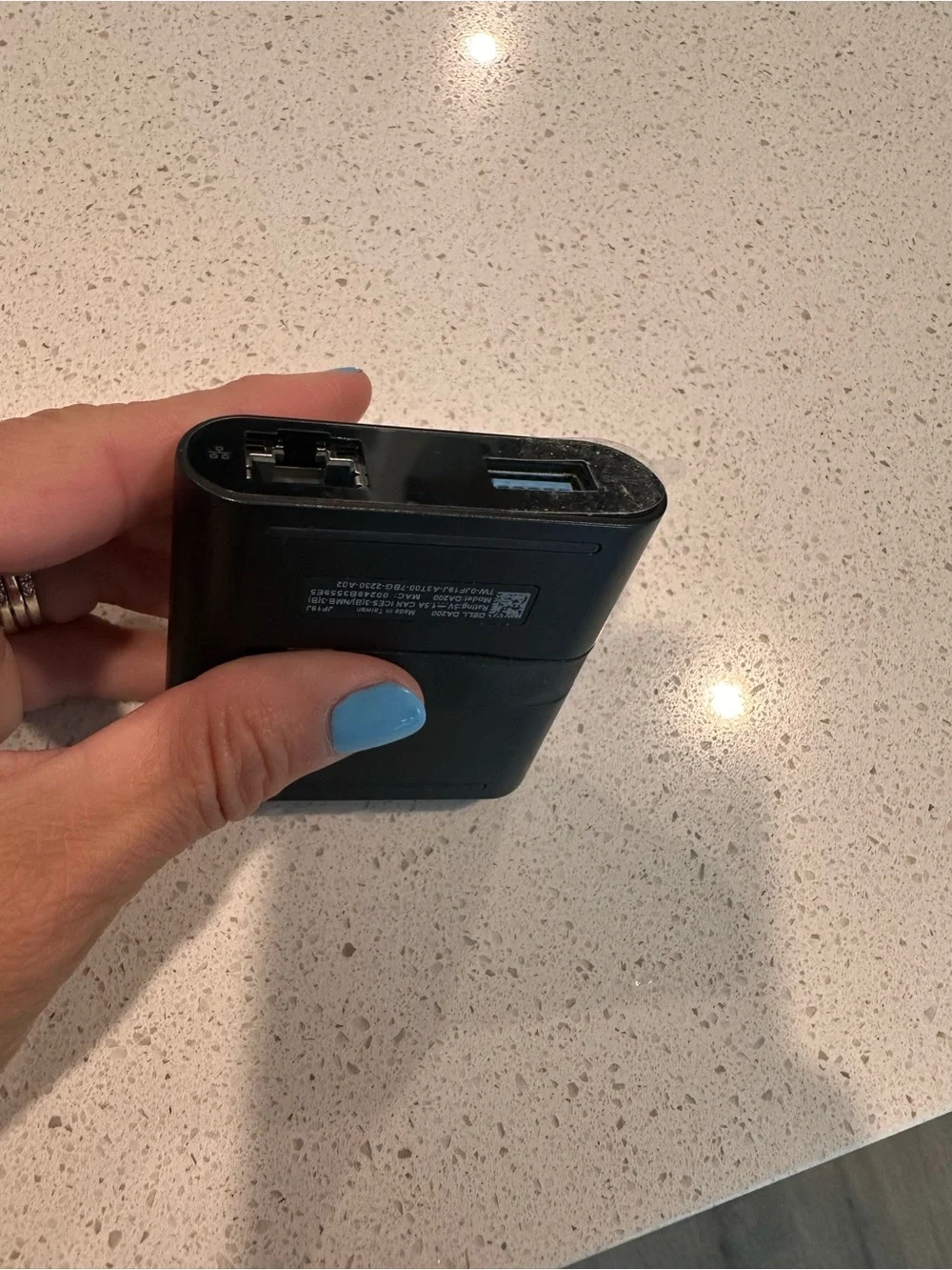 Dell Adapter - USB-C to HDMI/VGA/Ethernet/USB 3.0 DA200